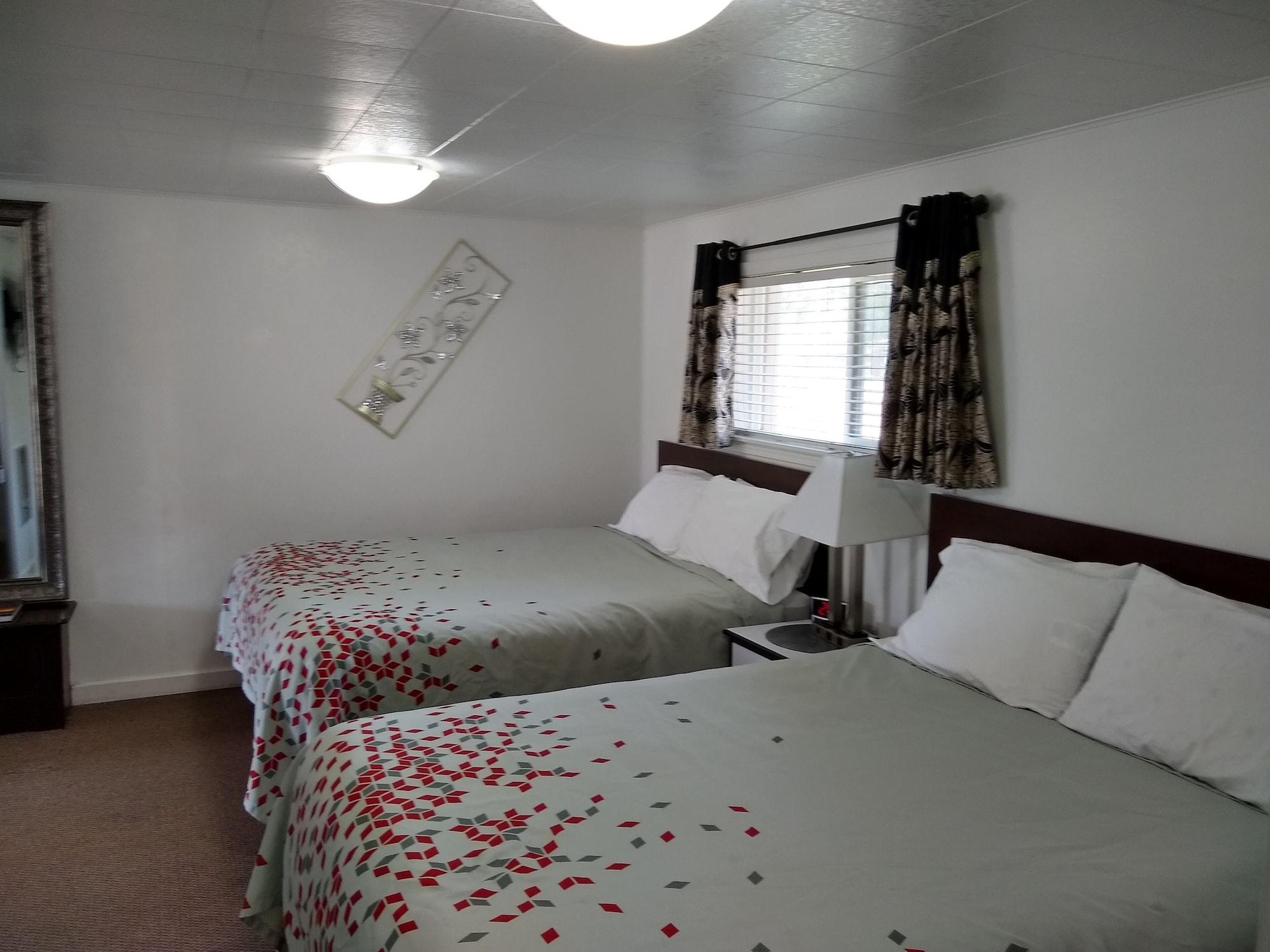 Holiday Motel Бенд Екстериор снимка